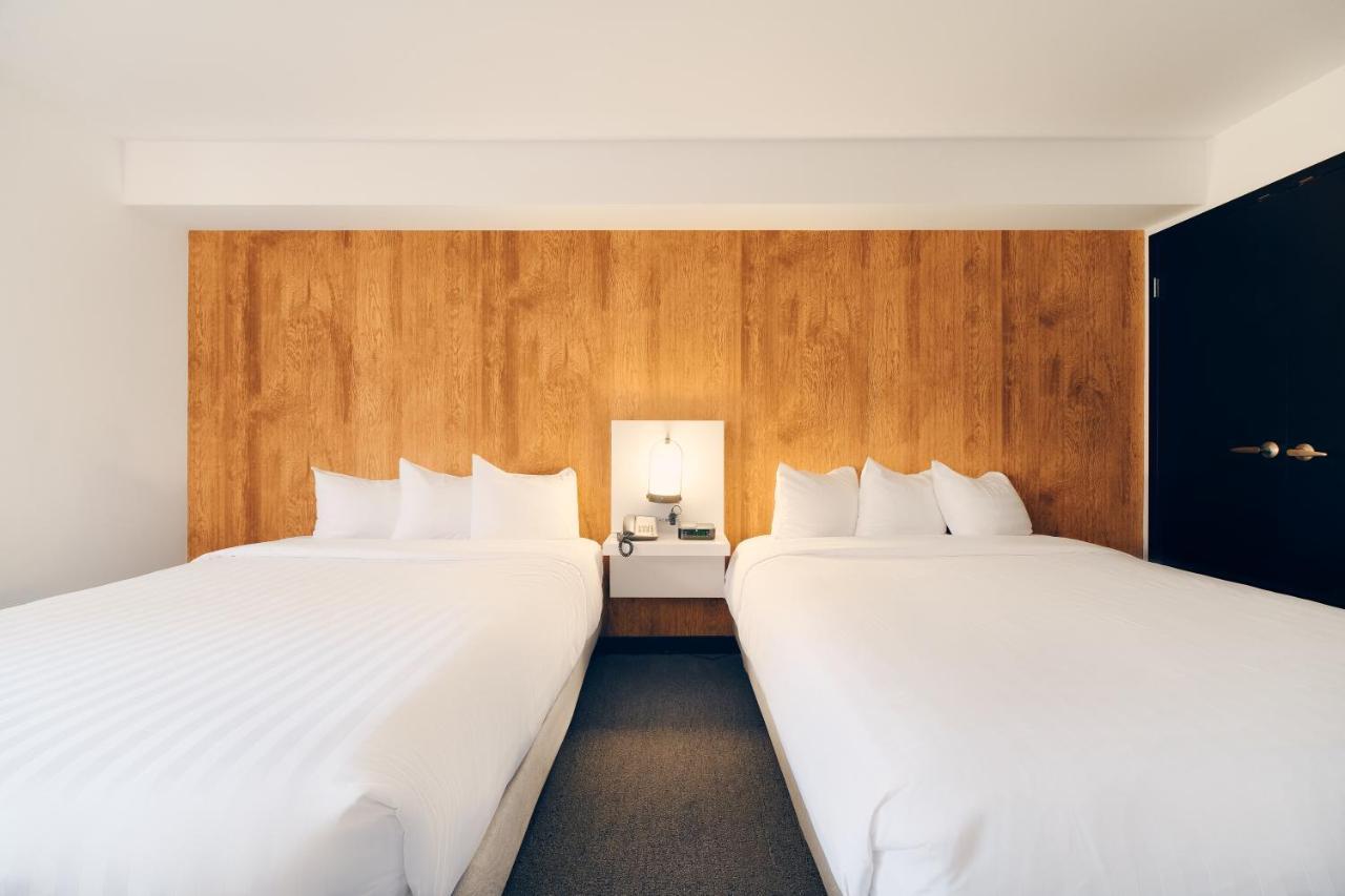 Aava Whistler Hotel Zewnętrze zdjęcie