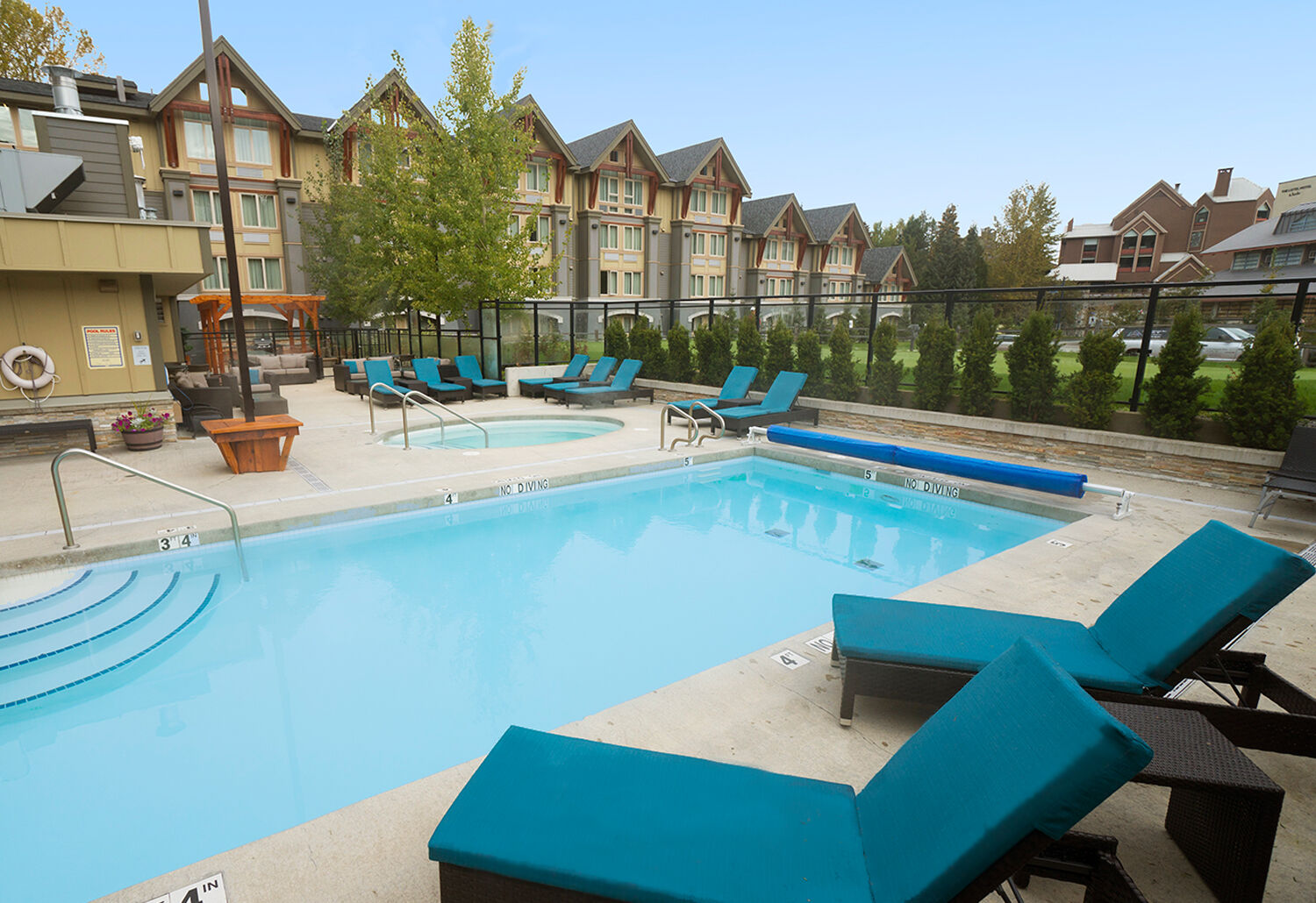 Aava Whistler Hotel Zewnętrze zdjęcie